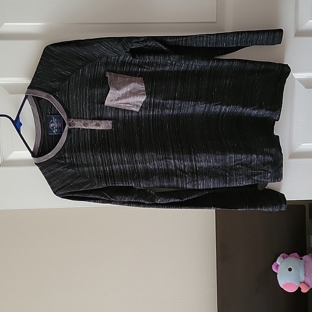 Black, Grey and White Long Sleeve